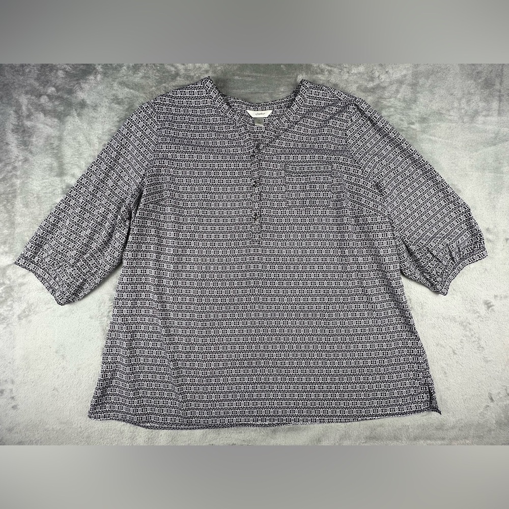 CJ Banks Popover Top Size 3X Plus Long Sleeved One Pocket Black White Blouse